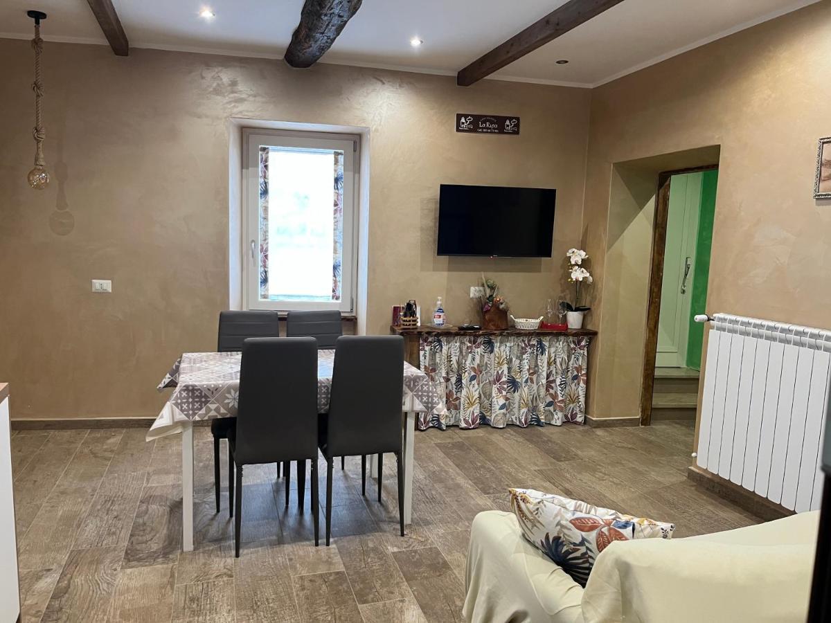 Casa Vacanze La Ripa Сутри Экстерьер фото